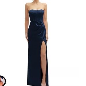 Navy Satim strapless evening gown.  Gorgeous! Never worn. Bought wrong size: